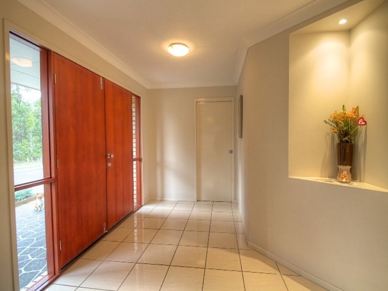 7 Vesta Close, Springfield Lakes QLD 4300