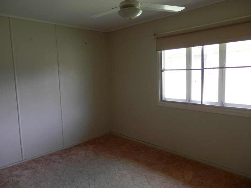 9 Kynance Street, Leichhardt QLD 4305