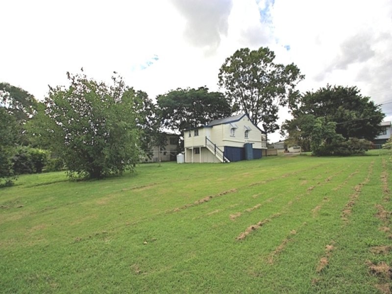 67 Moores Pocket Road, Moores Pocket QLD 4305