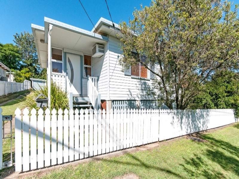 7 Willard Street, Tivoli QLD 4305