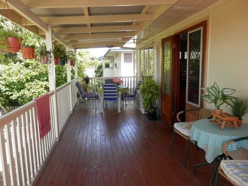 54 Aspinall Street, Leichhardt QLD 4305