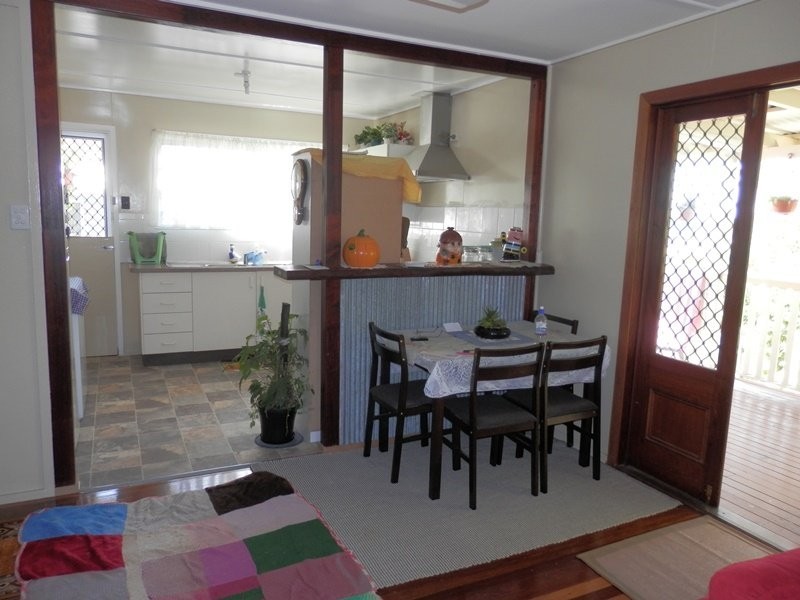 54 Aspinall Street, Leichhardt QLD 4305