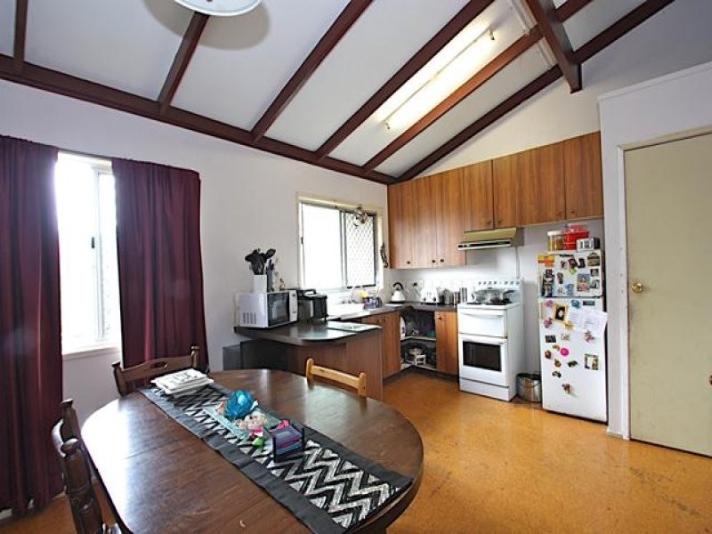 51 Rapur Street, Raceview QLD 4305