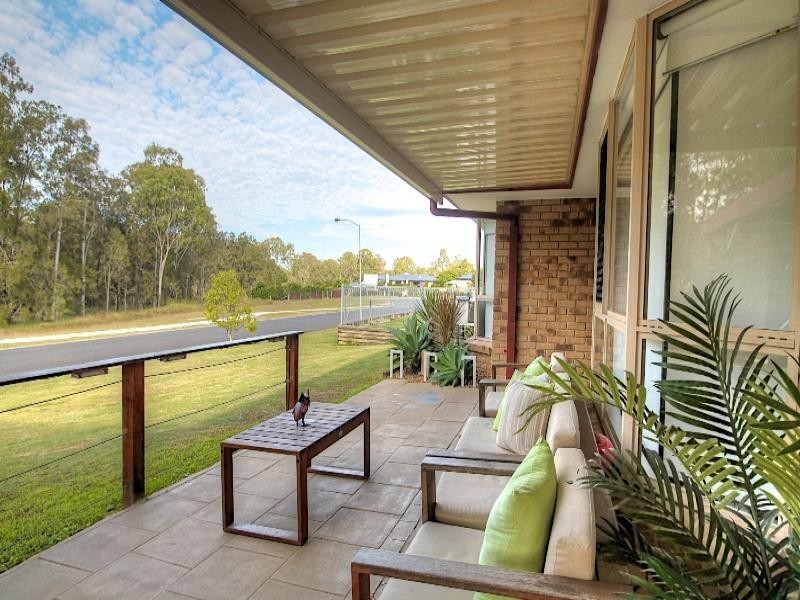 37 Sealy Street, Silkstone QLD 4304
