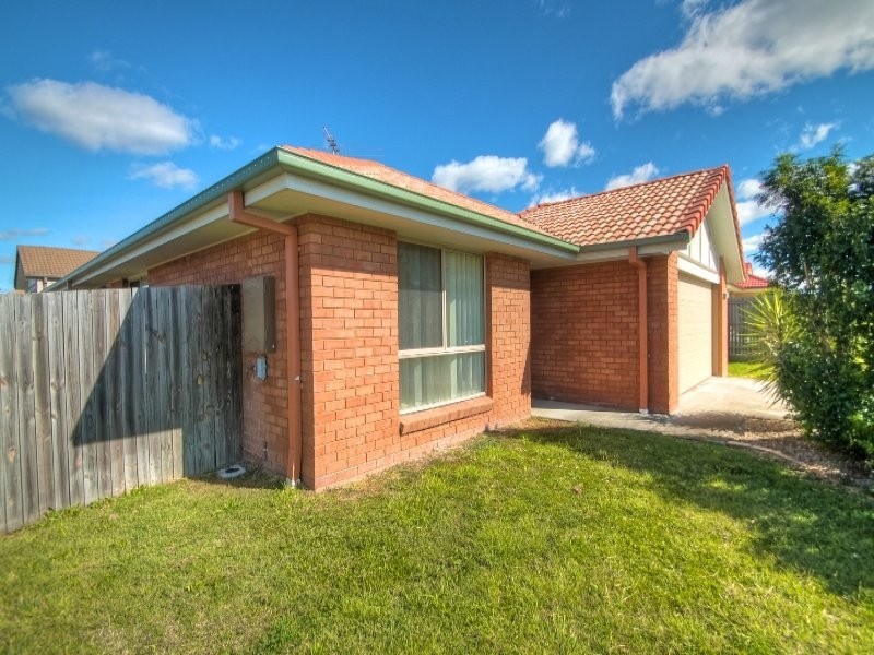 107 Anna Drive, Raceview QLD 4305