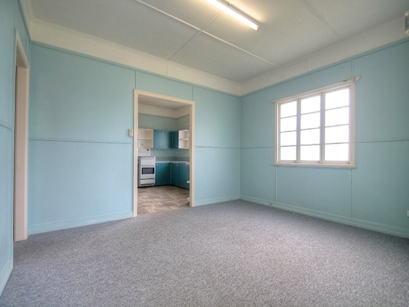 75 Chubb Street, One Mile QLD 4305