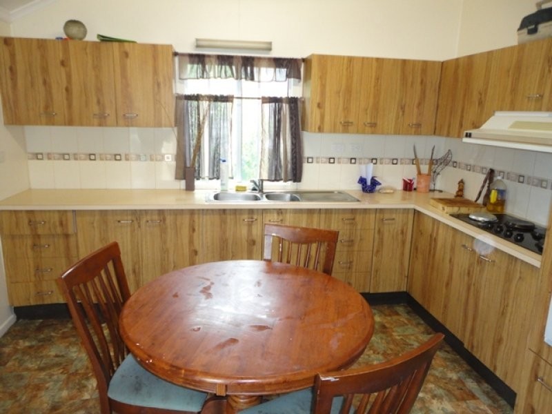 262 Warwick Road, Churchill QLD 4305