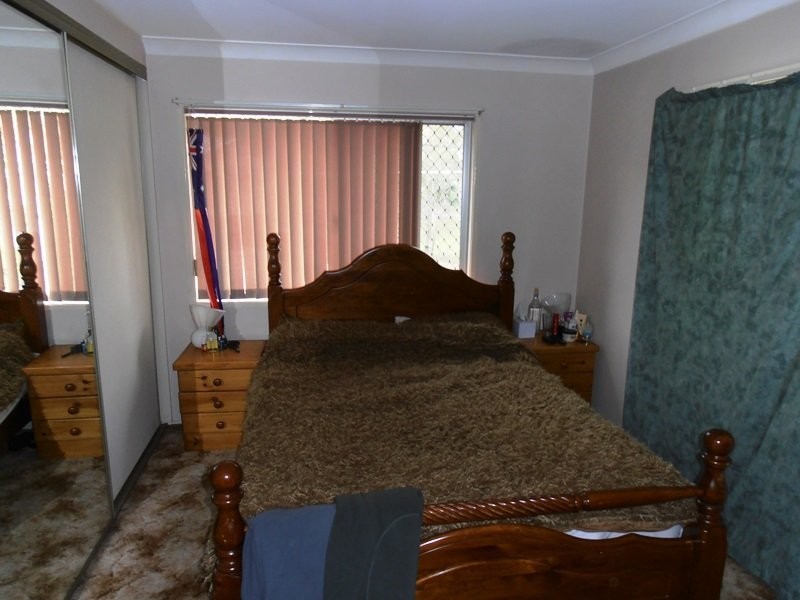 3 Carl Lane, North Ipswich QLD 4305