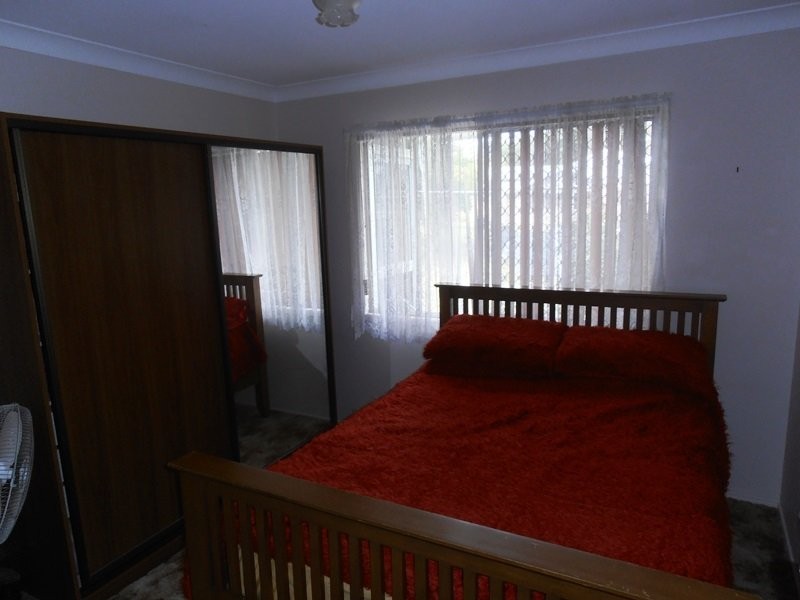3 Carl Lane, North Ipswich QLD 4305