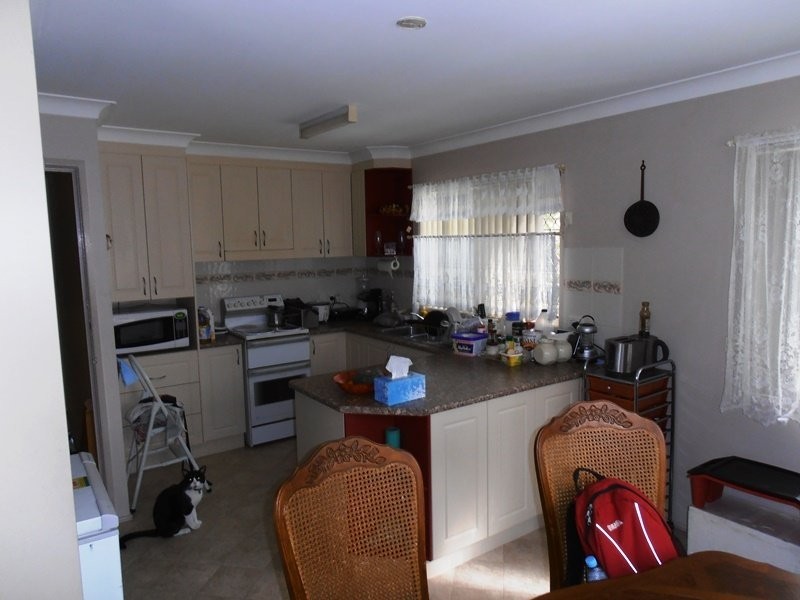3 Carl Lane, North Ipswich QLD 4305