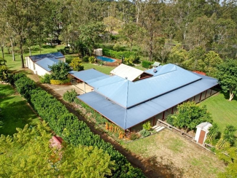 30 Craigerne Court, Chuwar QLD 4306
