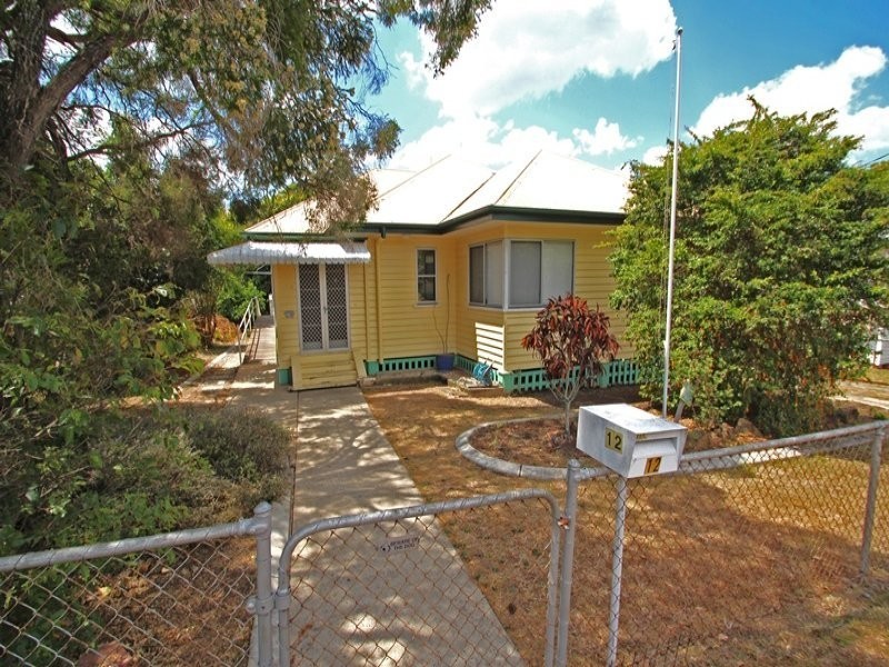 12 Marvin Street, Eastern Heights QLD 4305