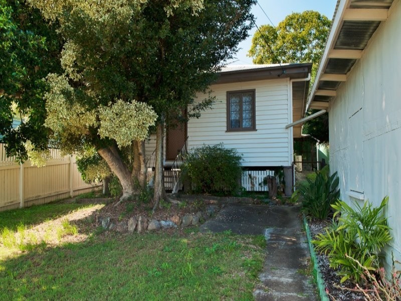 9 Lupton Street, Churchill QLD 4305