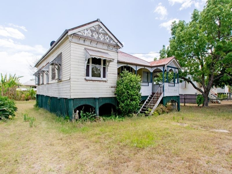 4 Merton Street, East Ipswich QLD 4305