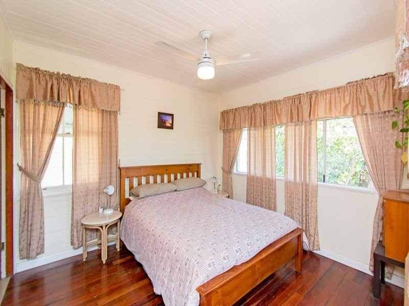 17 Murphy Street, Ipswich QLD 4305