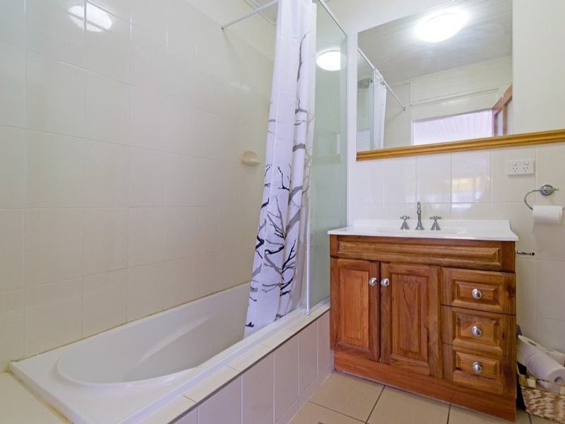 17 Murphy Street, Ipswich QLD 4305