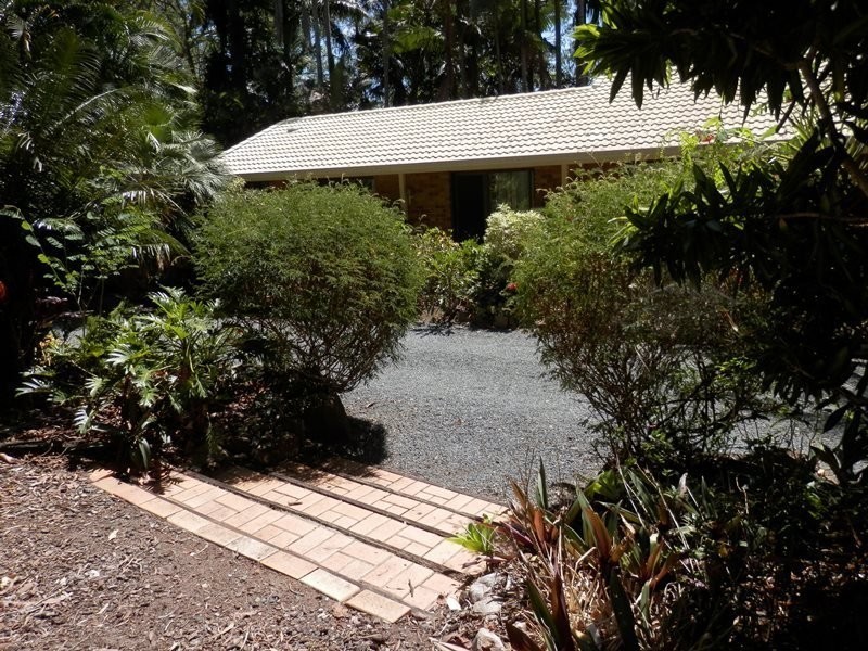 10 Islandview Street, Barellan Point QLD 4306