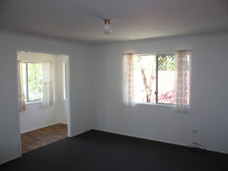 16 Fraser Street, Leichhardt QLD 4305