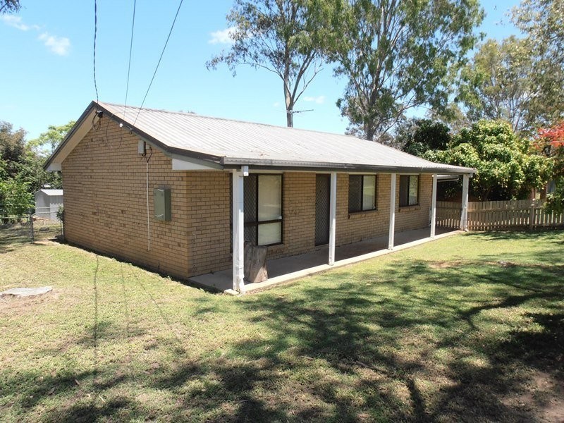 18 Fraser Street, Leichhardt QLD 4305