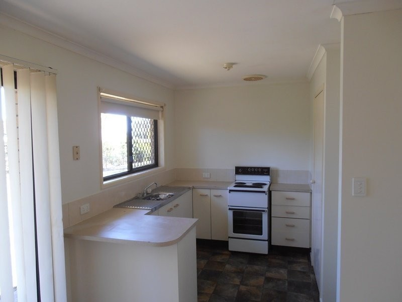 18 Fraser Street, Leichhardt QLD 4305
