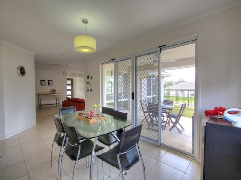 43 Honeywood Drive, Fernvale QLD 4306
