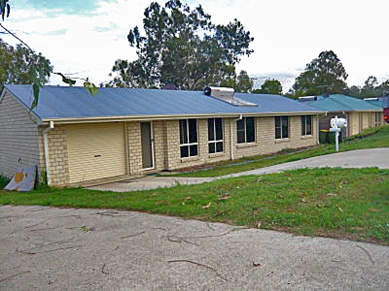27 Palma Rosa Drive, Wulkuraka QLD 4305
