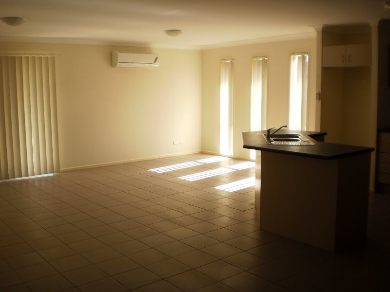 3 Explorer Street, Raceview QLD 4305