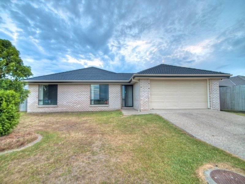 8 Sea Eagle Drive, Lowood QLD 4311