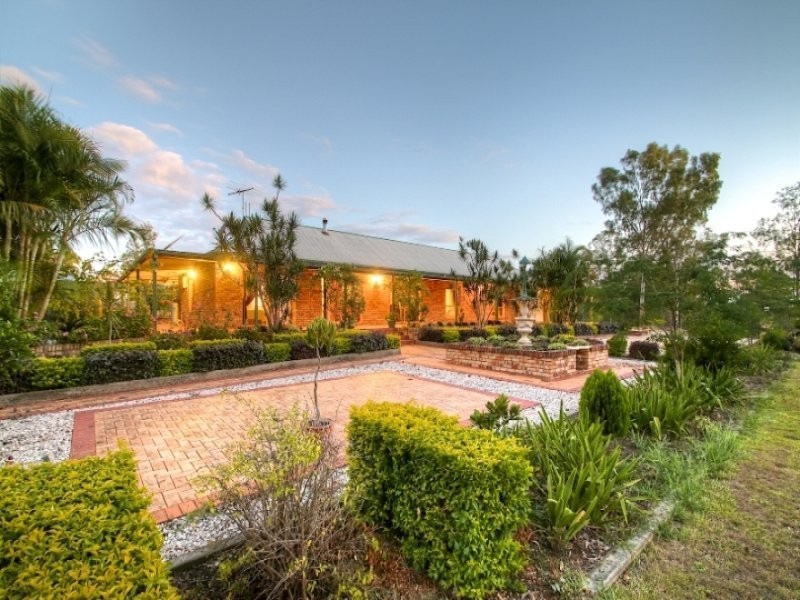 69 Lloyds Road, Wanora QLD 4306