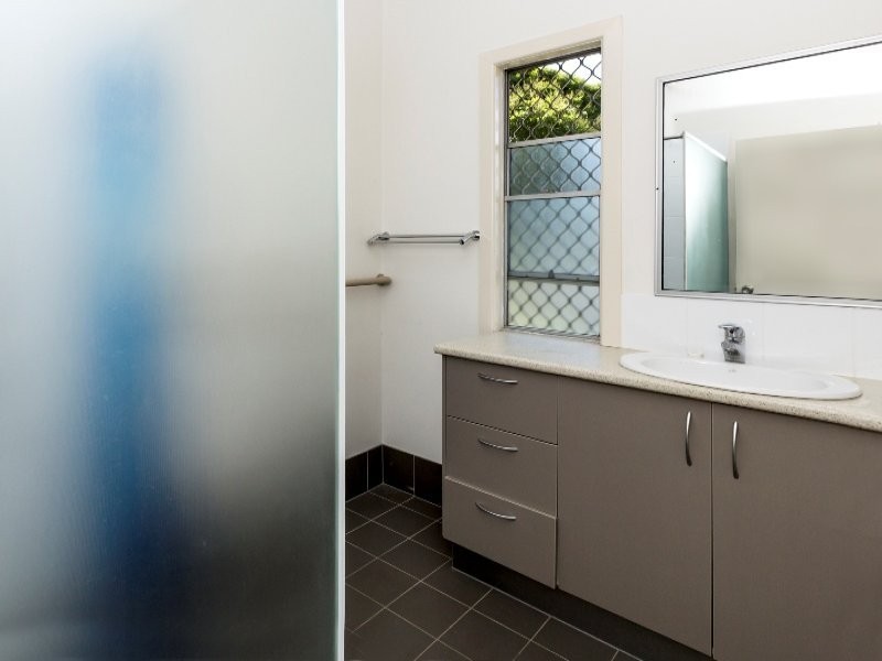 50 Bergin Street, North Booval QLD 4304