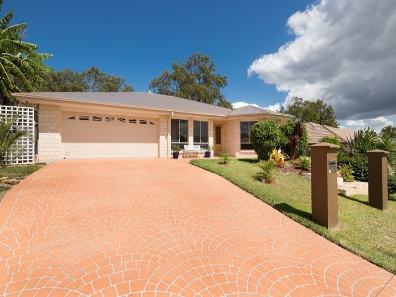 50 Eric Drive, Blackstone QLD 4304