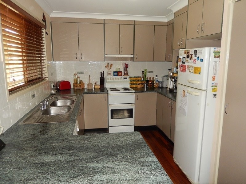 3 Shawfield Street, Willowbank QLD 4306