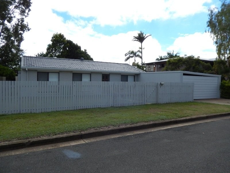 7 Creston Street, Raceview QLD 4305