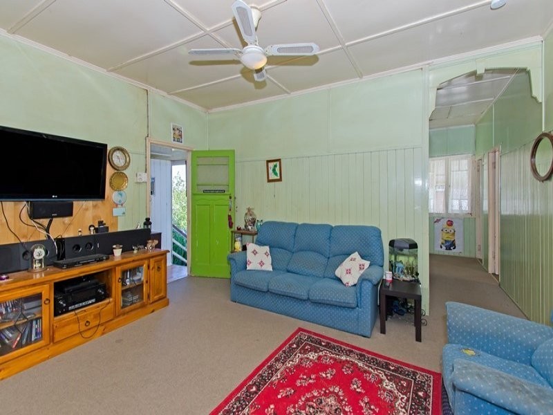 13 Shelley Street, Brassall QLD 4305