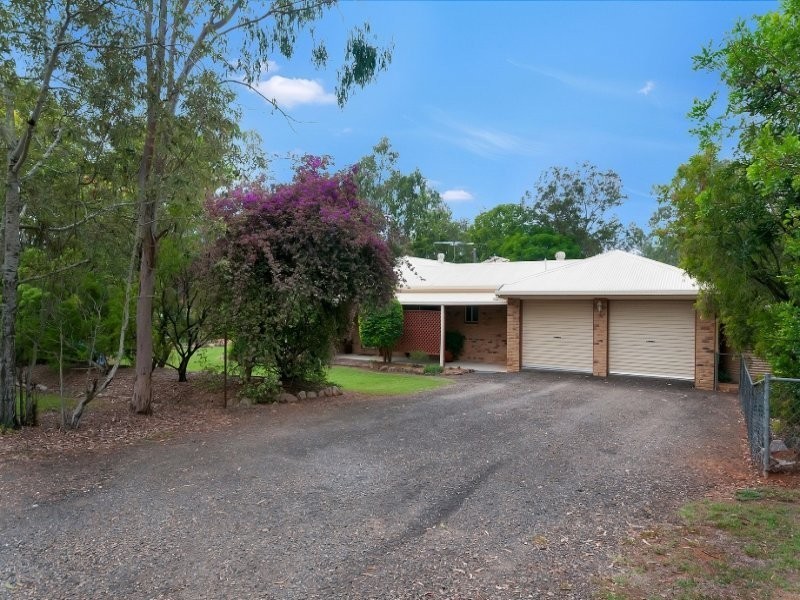 23 Sycamore Street, Walloon QLD 4306