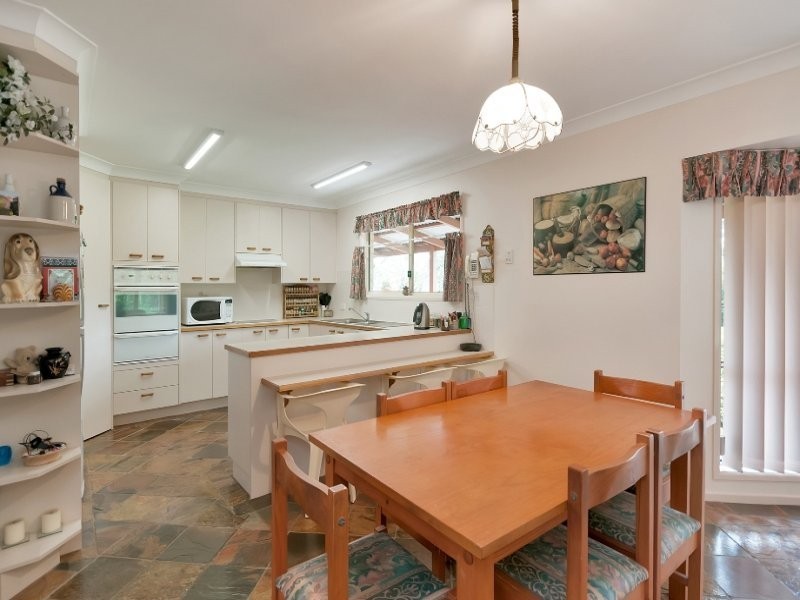 23 Sycamore Street, Walloon QLD 4306