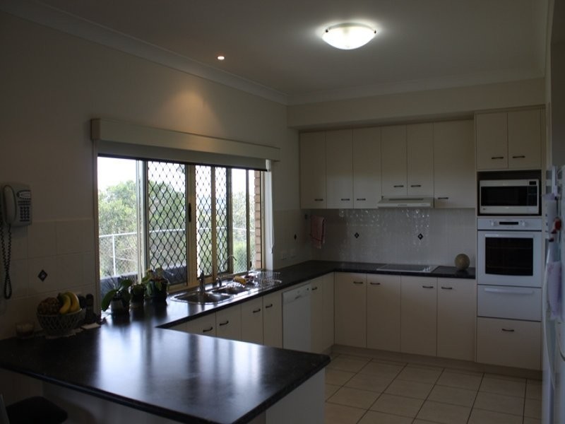 141 Strasburg Road, Lark Hill QLD 4306