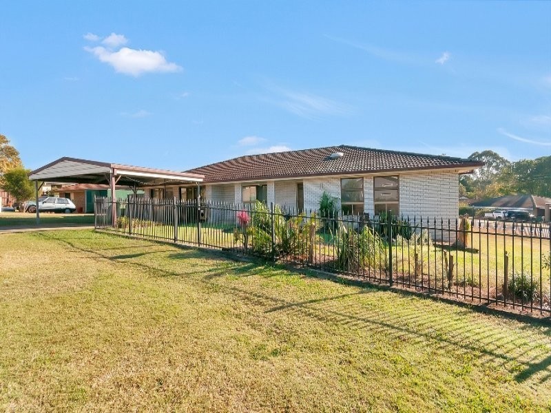 54 Harding Street, Raceview QLD 4305