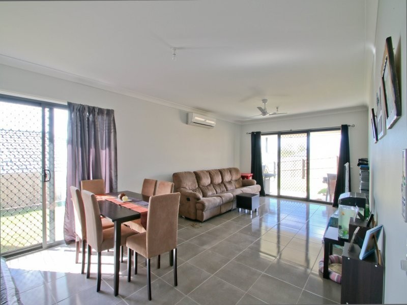 8 Boronia Street, Deebing Heights QLD 4306