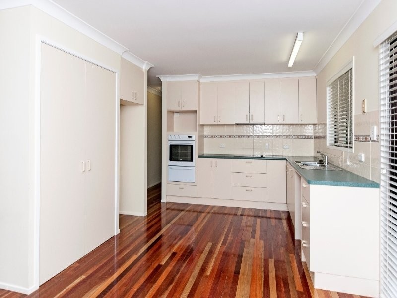 5 Glenelg Drive, Brassall QLD 4305