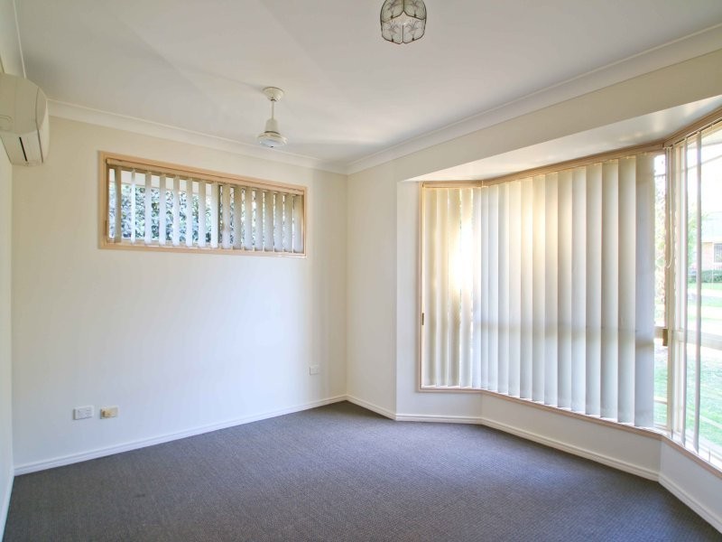 7 Peppercorn Place, Flinders View QLD 4305