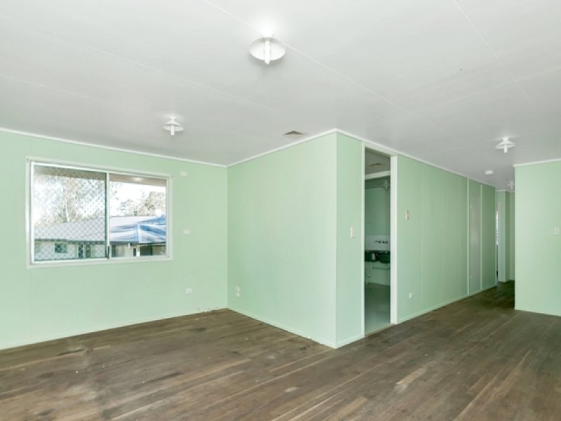 2 Regan Court, Riverview QLD 4303