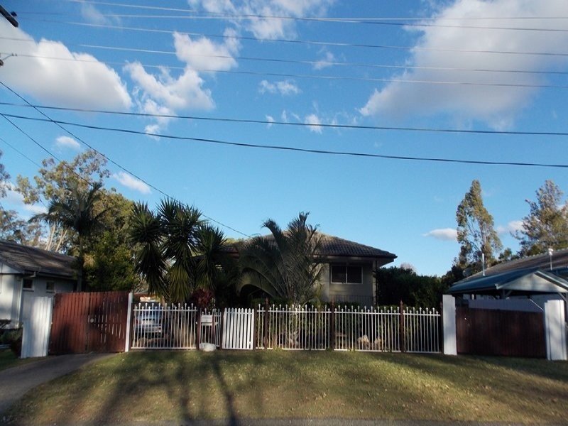 17 May Street, Leichhardt QLD 4305