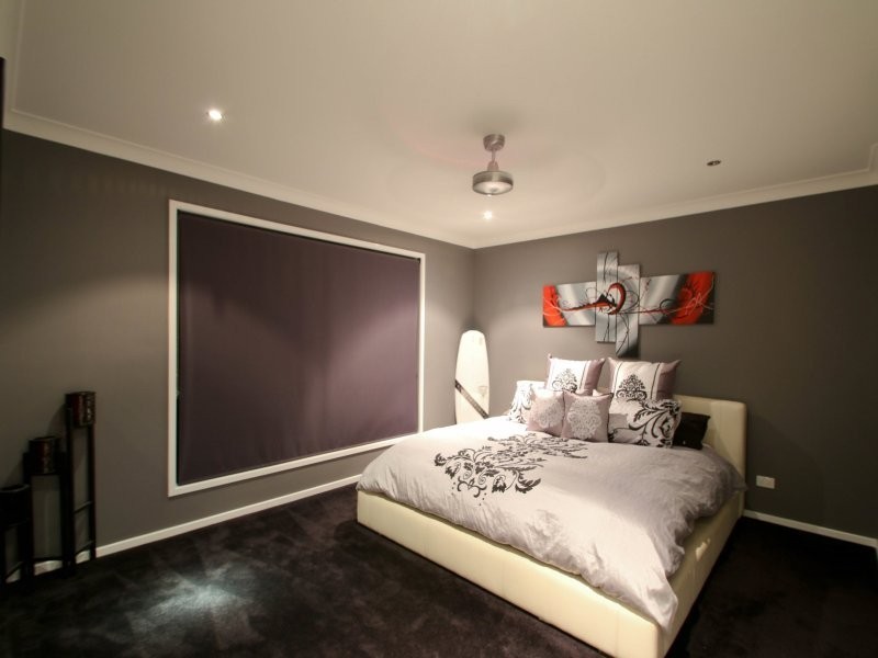 20 Essex Court, Mount Hallen QLD 4312