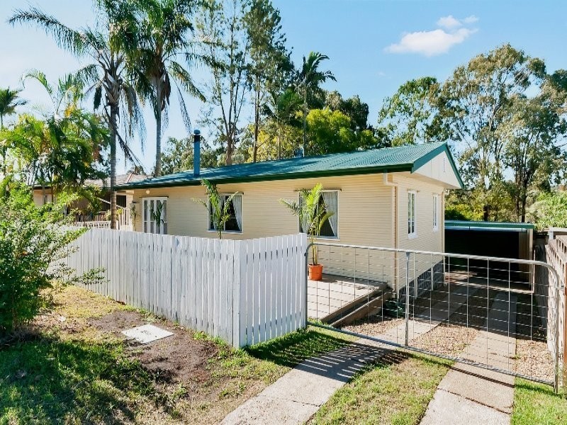 59 Grenadier Circle, Ebbw Vale QLD 4304