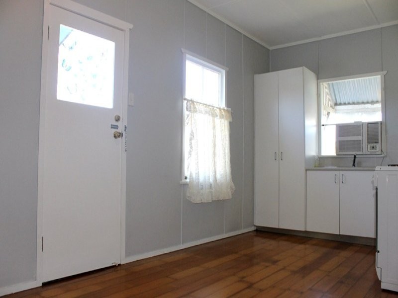 52 Old Toowoomba Road, One Mile QLD 4305