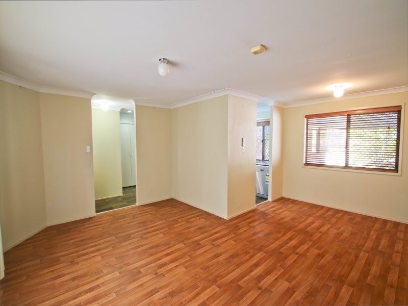 33 Wade Street, Bundamba QLD 4304