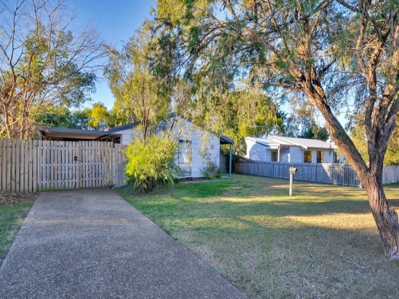 38 Phyllis Street, Eastern Heights QLD 4305