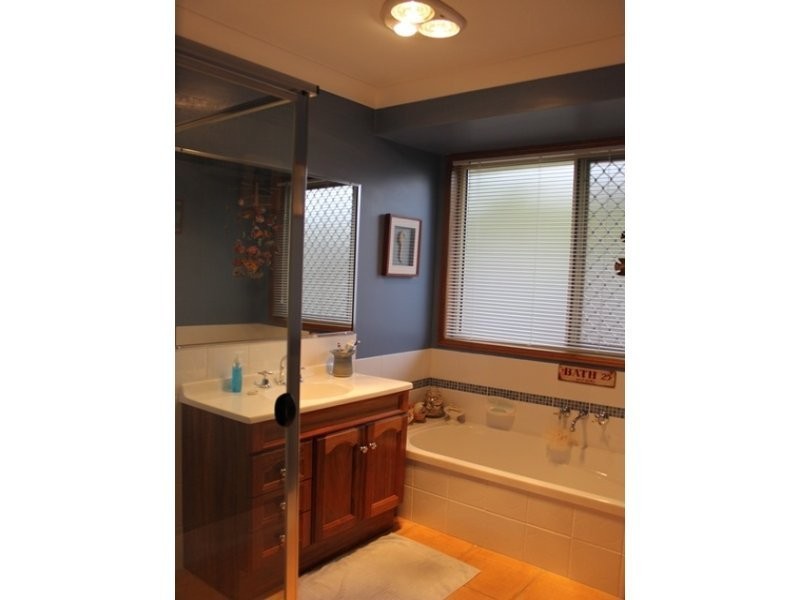 9 Dunoon Court, Karana Downs QLD 4306