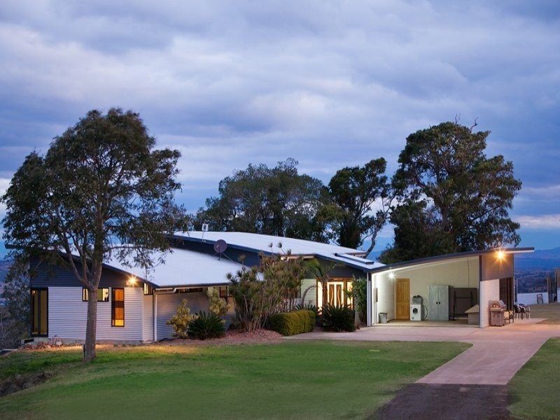 351 Freeses Road, Glamorgan Vale QLD 4306